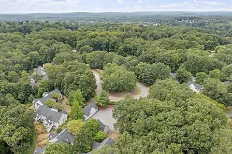 View/Area - 32 Brewster Ln #32, Acton, MA 01720 photo 3 of 3
