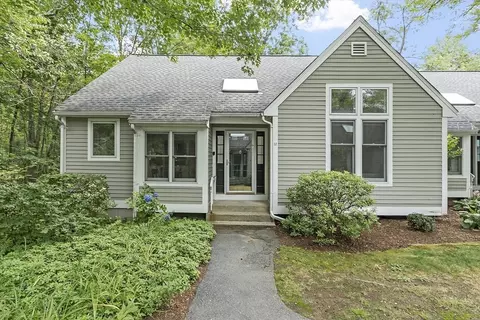 Exterior - 32 Brewster Ln #32, Acton, MA 01720 photo 1 of 9