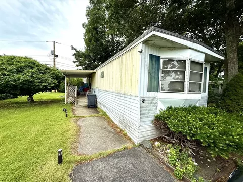 3132 Cranberry Hwy #59, Wareham, MA 02538