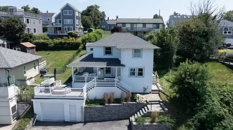 10 Sagamore Ter, Hull, MA 02045