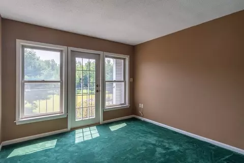 18 Castlegate #D, Springfield, MA 01129 photo 13