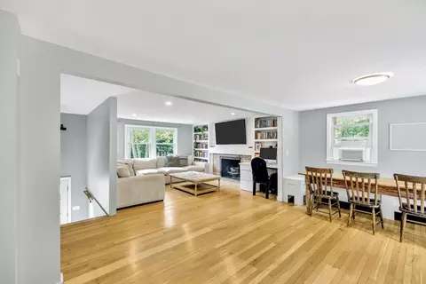 324 Bishops Ter, Hyannis, MA 02601 photo 15
