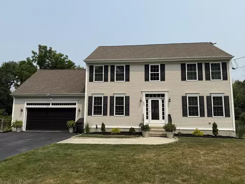 450 Locust St, Raynham, MA 02767
