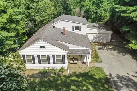 130 Singletary Ave, Sutton, MA 01590