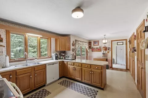 310 Simonds Rd, Ashby, MA 01431 photo 10