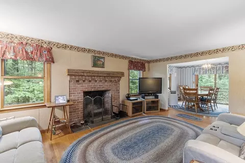310 Simonds Rd, Ashby, MA 01431 photo 4