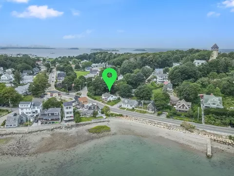 104 Spring St, Hull, MA 02045