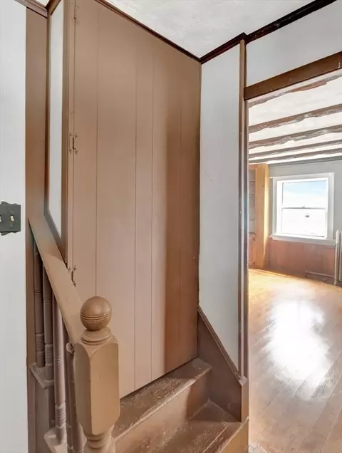 Entry Way - 104 Spring St, Hull, MA 02045 photo 1 of 2