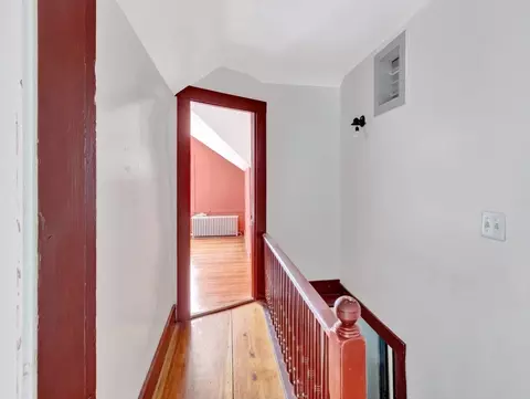 Entry Way - 104 Spring St, Hull, MA 02045 photo 2 of 2