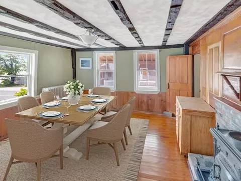 Dining - 104 Spring St, Hull, MA 02045 photo 1 of 2