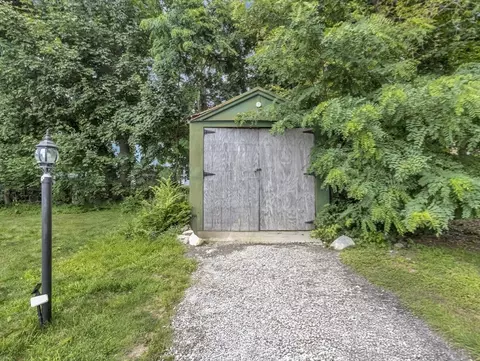 Exterior - 104 Spring St, Hull, MA 02045 photo 6 of 7
