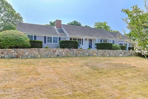 56 Riverview Dr, Chatham, MA 02633