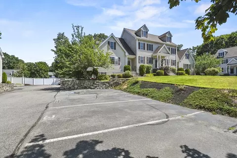 Exterior - 25 Pierce St #25, Reading, MA 01867 photo 5 of 5