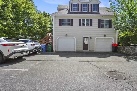 Exterior - 25 Pierce St #25, Reading, MA 01867 photo 4 of 5
