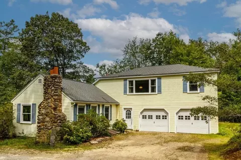 343 Lake Rd, Ashburnham, MA 01430