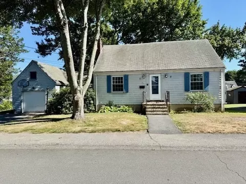 29 Wilkins Rd, Braintree, MA 02184