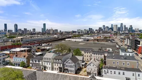 9 11 Dexter St # R, Boston, MA 02127