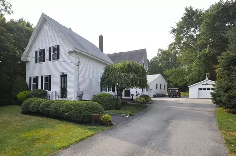 318 W Union St, East Bridgewater, MA 02333
