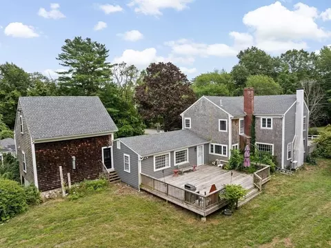 Exterior - 144 Spring St, Marshfield, MA 02050 photo 6 of 6