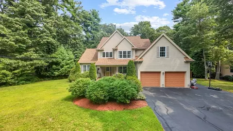 41 Papermill Rd, Wareham, MA 02576