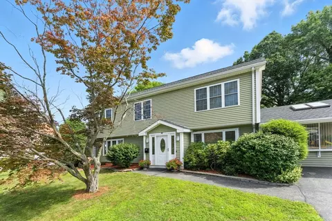 4 Alfred Rd, Braintree, MA 02184