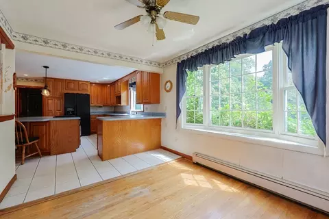 179 Whitins Rd, Sutton, MA 01590 photo 8