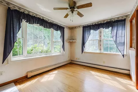 179 Whitins Rd, Sutton, MA 01590 photo 9