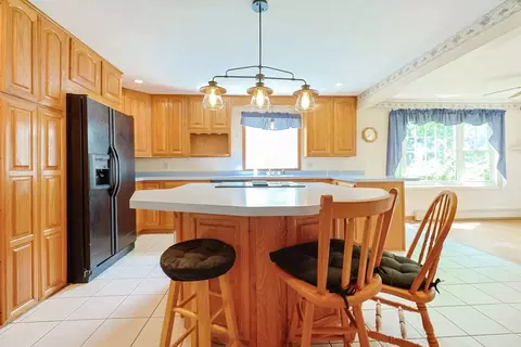 179 Whitins Rd, Sutton, MA 01590 photo 7