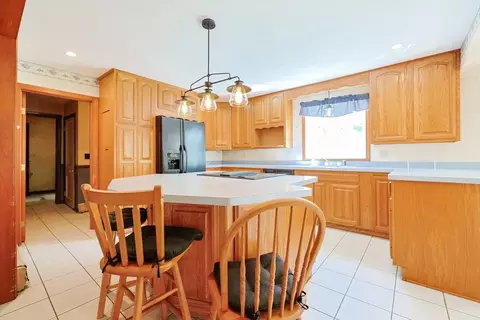 179 Whitins Rd, Sutton, MA 01590 photo 6