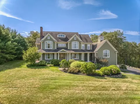 108 Oak Trl, Bolton, MA 01740