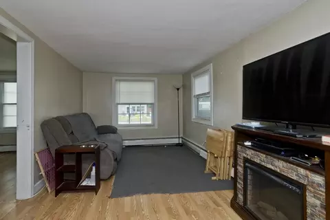 145 Darling St, Indian Orchard, MA 01151 photo 18
