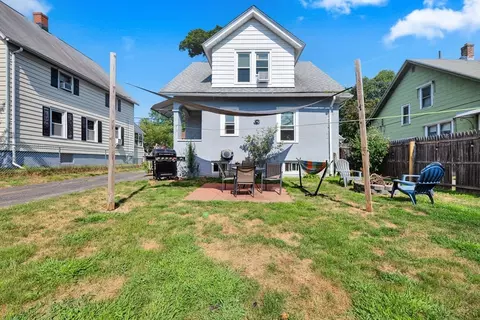 Exterior - 29 Sterling St, Springfield, MA 01107 photo 5 of 12