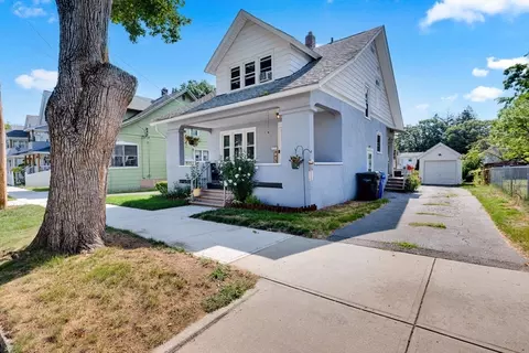 Exterior - 29 Sterling St, Springfield, MA 01107 photo 9 of 12