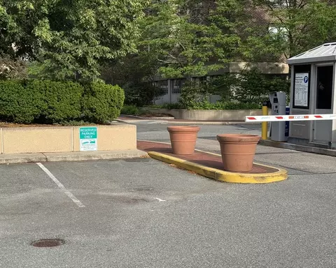 2 Hawthorne Place Pkg Sp 1 # -9, Boston, MA 02114