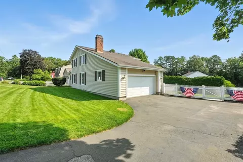 233 Basil Rd, Chicopee, MA 01020 photo 3