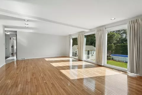 233 Basil Rd, Chicopee, MA 01020 photo 8