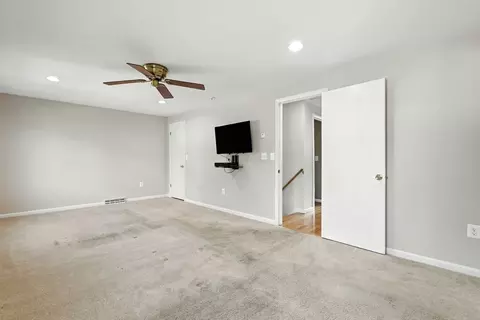 233 Basil Rd, Chicopee, MA 01020 photo 20