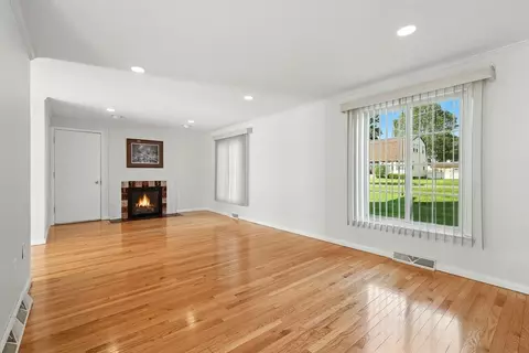233 Basil Rd, Chicopee, MA 01020 photo 10
