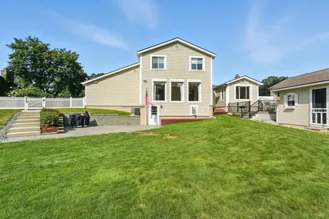 233 Basil Rd, Chicopee, MA 01020 photo 38