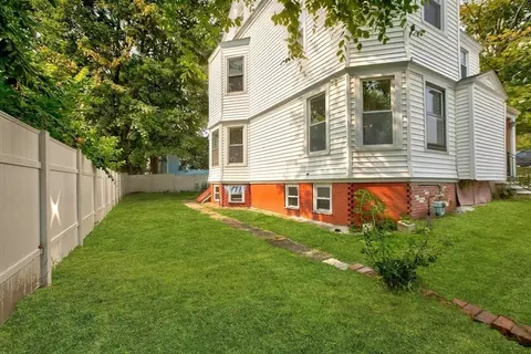 2 Grout Ct, Worcester, MA 01610 photo 27