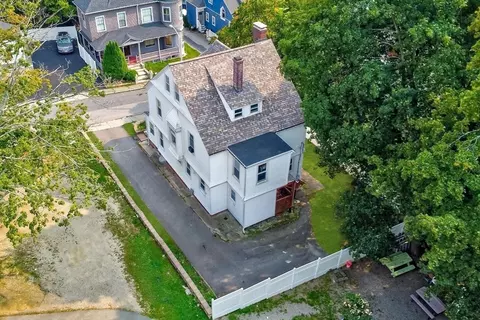 2 Grout Ct, Worcester, MA 01610 photo 23