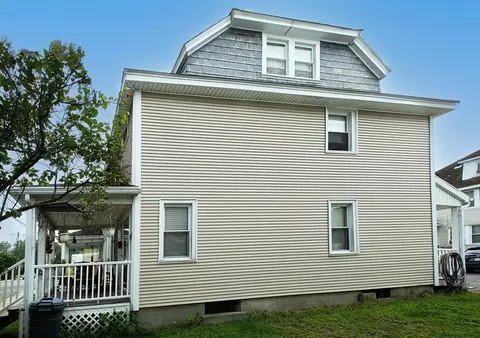 104-106 Everett St, Easthampton, MA 01027 photo 5