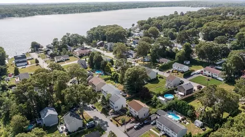 1117 Newhall St, Fall River, MA 02721 photo 36