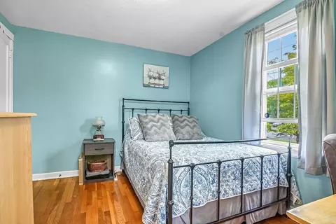 90 Roanoke Rd, Springfield, MA 01118 photo 13