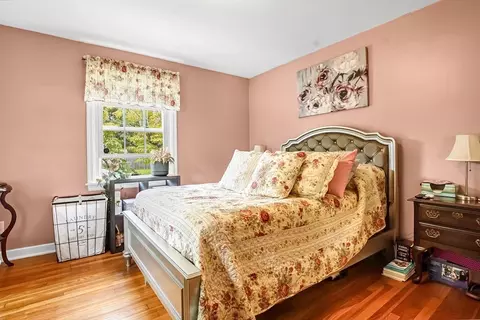 90 Roanoke Rd, Springfield, MA 01118 photo 11