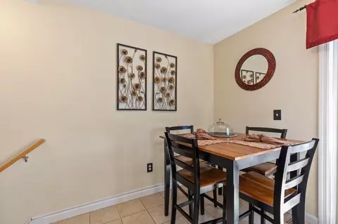 34 Regency Ct #34, Chicopee, MA 01020 photo 11