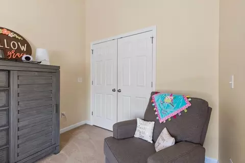 34 Regency Ct #34, Chicopee, MA 01020 photo 32