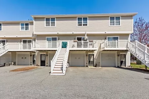 34 Regency Ct #34, Chicopee, MA 01020 photo 39
