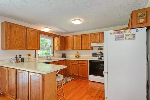 49 Summer Hill Rd, Maynard, MA 01754 photo 9