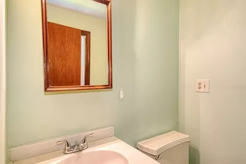 49 Summer Hill Rd, Maynard, MA 01754 photo 12